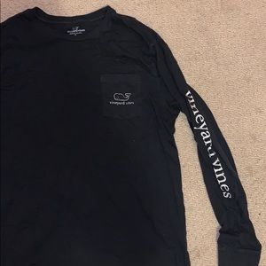 Boys XL navy blue vineyard vines t-shirt